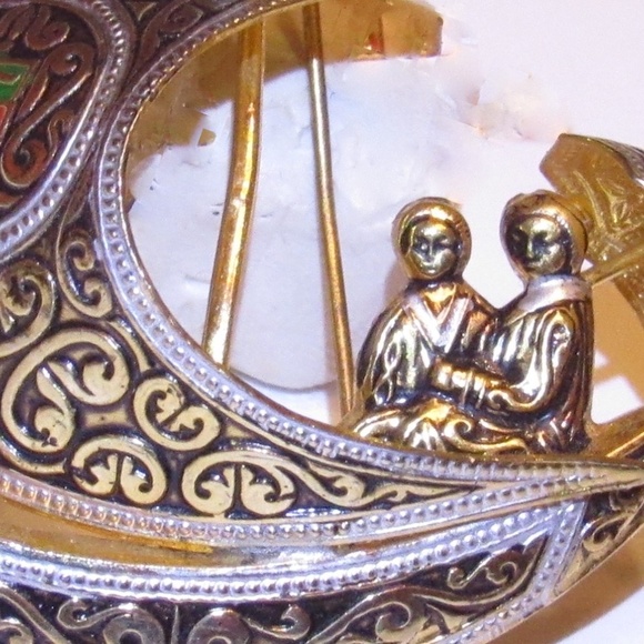 Vintage Damascene Ship Brooch w 2 Figures - Picture 3 of 4
